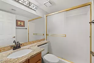 8651 E Royal Palm Rd, Scottsdale, AZ 85258 - Photo 26