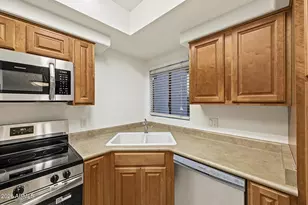 7008 E Gold Dust Ave, Paradise Valley, AZ 85253 - Photo 6