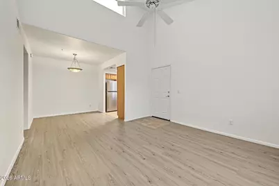 7008 E Gold Dust Avenue #Apt 214, Paradise Valley, AZ 85253 - Photo 10