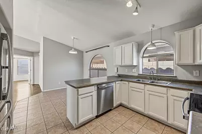 9819 E Olla Avenue, Mesa, AZ 85212 - Photo 10