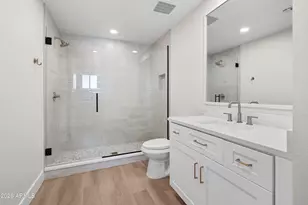 7126 E Osborn Rd, Scottsdale, AZ 85251 - Photo 6