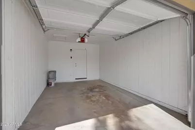 2032 W Obispo Avenue, Mesa, AZ 85202 - Photo 22