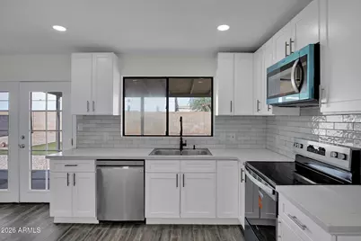 2032 W Obispo Avenue, Mesa, AZ 85202 - Photo 10