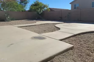 22263 W Shadow Dr, Buckeye, AZ 85326 - Photo 12