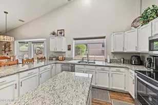 8956 E Saguaro Blossom Rd, Gold Canyon, AZ 85118 - Photo 16