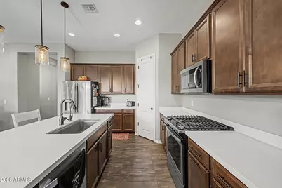 3041 S Soho Lane, Chandler, AZ 85286 - Photo 8