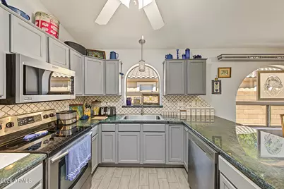 96 W Dexter Way, San Tan Valley, AZ 85143 - Photo 16