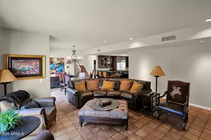 8129 N 54th Street N, Paradise Valley, AZ 85253 - Photo 16
