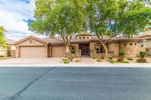 1701 S Jay Pl, Chandler, AZ 85286 - Photo 1
