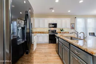 3705 Ridgeview Ter, Wickenburg, AZ 85390 - Photo 16