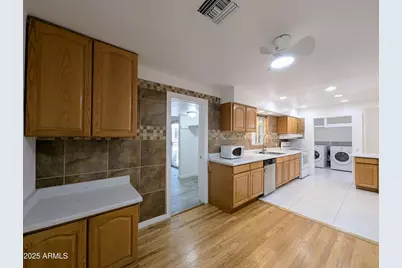 2443 E Earll Drive #1, Phoenix, AZ 85016 - Photo 18