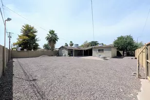 2443 E Earll Dr, Phoenix, AZ 85016 - Photo 56