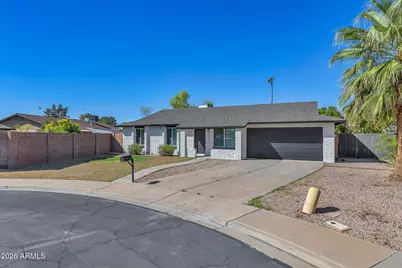 2247 S Emerson Circle, Mesa, AZ 85210 - Photo 2
