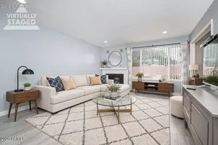 11428 S Mohave St, Phoenix, AZ 85044 - Photo 2
