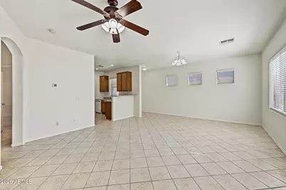 15980 N 73rd Lane, Peoria, AZ 85382 - Photo 6