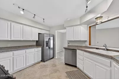5750 N 10th Street #5, Phoenix, AZ 85014 - Photo 8