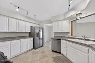 5750 N 10th St, Phoenix, AZ 85014 - Photo 8