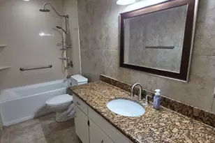 5201 W Royal Palm Rd, Glendale, AZ 85302 - Photo 10