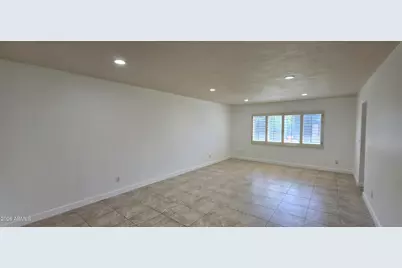 5201 W Royal Palm Road, Glendale, AZ 85302 - Photo 14
