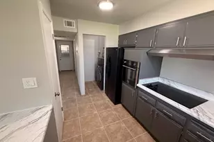 10345 W Peoria Ave, Sun City, AZ 85351 - Photo 10