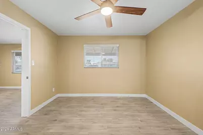 8307 N 29th Avenue, Phoenix, AZ 85051 - Photo 12
