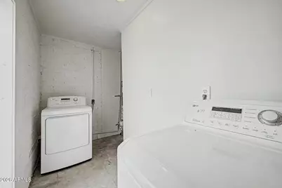 8307 N 29th Avenue, Phoenix, AZ 85051 - Photo 26