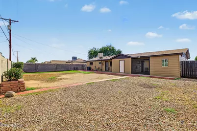 8307 N 29th Avenue, Phoenix, AZ 85051 - Photo 22