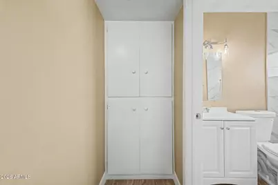 8307 N 29th Avenue, Phoenix, AZ 85051 - Photo 14
