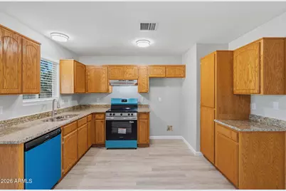 100 Arrowhead Drive, Huachuca City, AZ 85616 - Photo 8