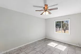 6919 W Cypress St, Phoenix, AZ 85035 - Photo 32