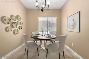 560 E Rainbow Dr, Chandler, AZ 85249 - Photo 10