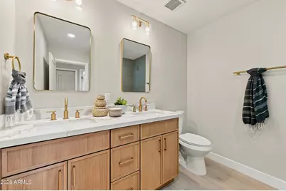 13132 N 22nd Avenue, Phoenix, AZ 85029 - Photo 18