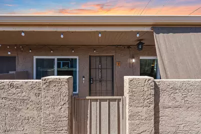 925 W Peoria Avenue #7, Phoenix, AZ 85029 - Photo 2
