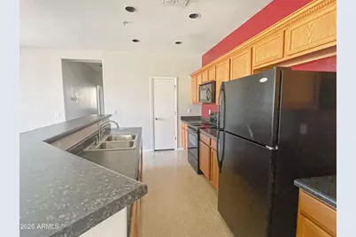 1417 N 80th Lane, Phoenix, AZ 85043 - Photo 6