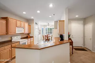 18658 N Paloma Ct, Surprise, AZ 85387 - Photo 14