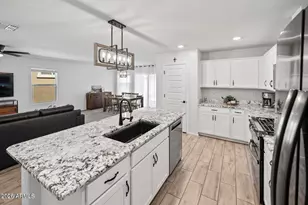654 E Buckingham Ave, Gilbert, AZ 85297 - Photo 2