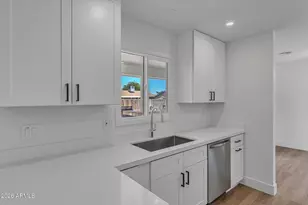 1034 E Hermosa Dr, Tempe, AZ 85282 - Photo 6