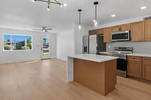1340 E 2nd Ave, Mesa, AZ 85204 - Photo 2