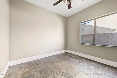 169 W Tahiti Drive, Casa Grande, AZ 85122 - Photo 18