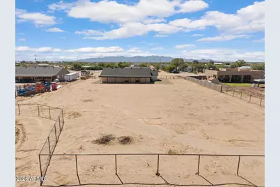 23144 W Lone Mountain Road, Wittmann, AZ 85361 - Photo 46