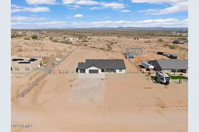 23144 W Lone Mountain Road, Wittmann, AZ 85361 - Photo 44