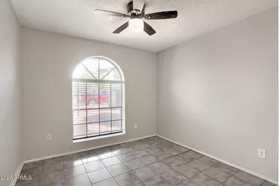 5409 W Desert Hills Drive, Glendale, AZ 85304 - Photo 18