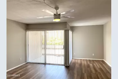 4727 E Lafayette Boulevard #Unit 221, Phoenix, AZ 85018 - Photo 2