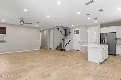 15918 S 11th Way, Phoenix, AZ 85048 - Photo 12