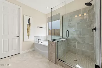 8924 W Vermont Avenue, Glendale, AZ 85305 - Photo 20