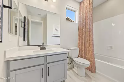 8924 W Vermont Avenue, Glendale, AZ 85305 - Photo 26