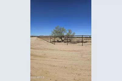 21701 W Galvin Street #3, Wittmann, AZ 85361 - Photo 6