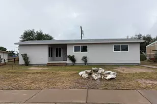 674 E Lesli Dr, Benson, AZ 85602 - Photo 1