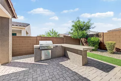 8918 W Vermont Avenue, Glendale, AZ 85305 - Photo 32