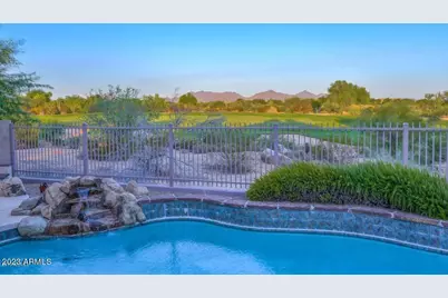 22235 N 51st Street, Phoenix, AZ 85054 - Photo 8